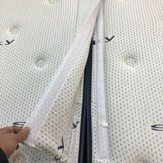 ニトリ　クイーンベッド　デュアルポケットシルキー