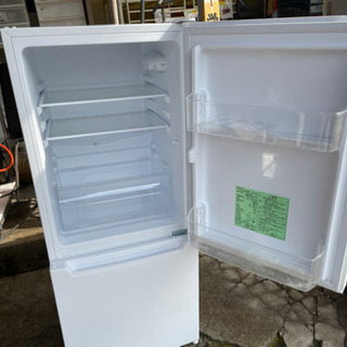 【リサイクルショップ八光　安心の3か月保証　旧鹿児島市配達・設置無料】YAMADASELECT(ヤマダセレクト）　YRZC12G2　2ドア冷蔵庫　　(117L・右開き)　ホワイト リサイクルショップ八光 安心の3か月保証 旧鹿児島市配達・設置無料】