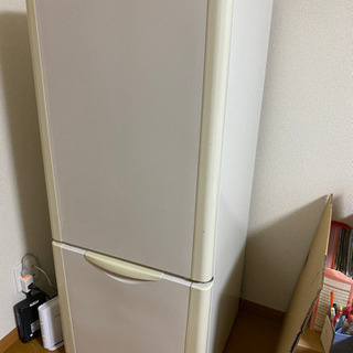 【1000円】冷蔵庫175L 