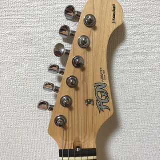 JST-5RH エレキギター クリーム色