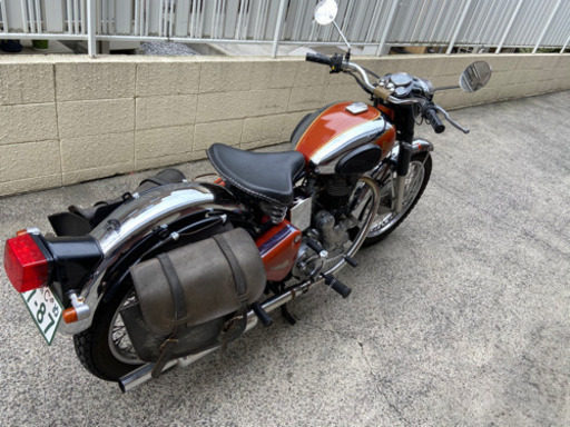 ロイヤルエンフィールド BULLET350【アイアンエンジン/逆シフト車】