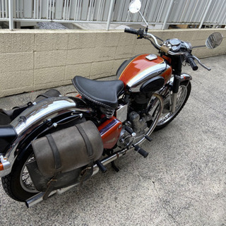 ロイヤルエンフィールド BULLET350【アイアンエンジン/逆シフト車】