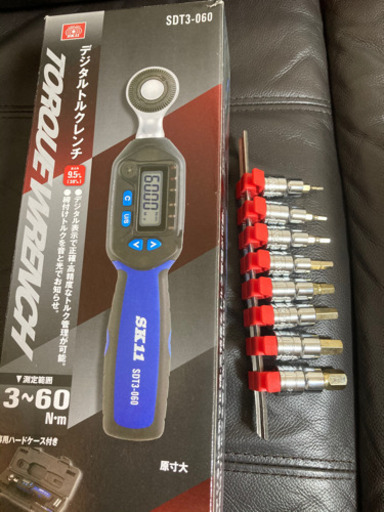 デジタル　トルクレンチ　3~60N•m