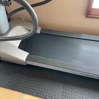 TECHNOGYMテクノジム FORMA ルームランナー トレッドミル