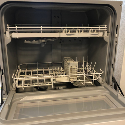 お譲り先決まりました)食洗機 Panasonic 食器洗い乾燥機 NP-TH  