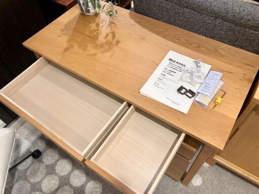 無印良品 無垢材デスク(引出付) オーク材 無印良品 無垢材デスク(引出付) オーク材