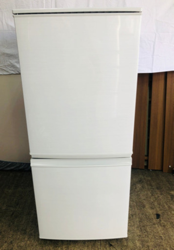シャープ型番SJ-D14C-W2017年型冷蔵庫