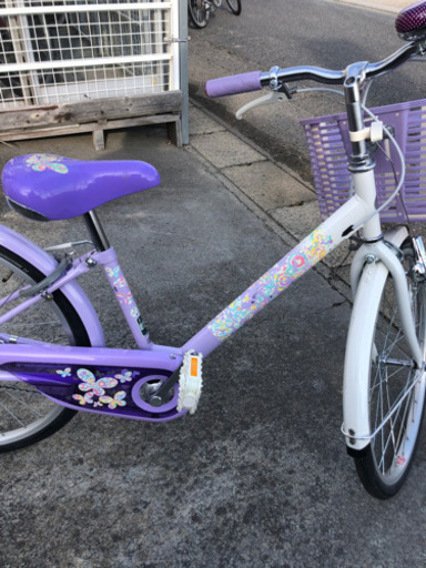 ブリジストン女の子用22インチ美品自転車