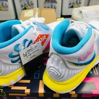 Nike Kyrie 6 90s (GS)BQ4631-101