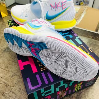 Nike Kyrie 6 90s (GS)BQ4631-101