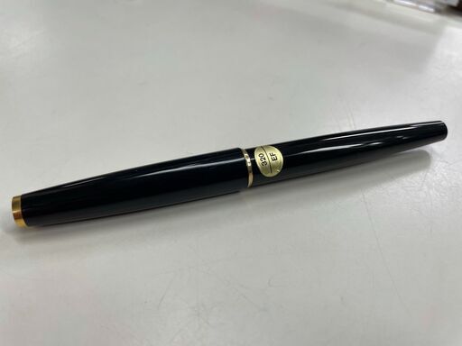モンブラン　万年筆　320　EF　替えインク有