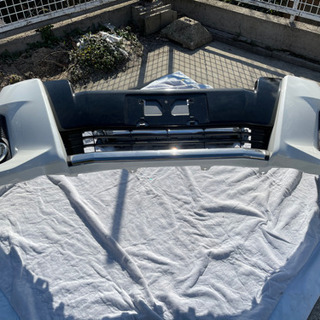 80 ノア　si フロント　バンパー　グリル