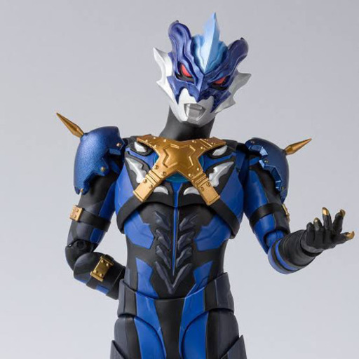 S.h.figuarts ウルトラマントレギア　ベリアルセット