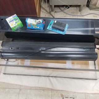 【熱帯魚！】でっかい水槽120cm×45cm×45cm　アクリル水槽　ろ過層、照明、ポンプセットNoＡ 熱帯魚！】でっかい水槽120cm×45cm×45cm アクリル水槽 ろ過層、照明