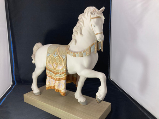 【店舗同時販売中】LLADRO リヤドロ　置物　馬　「　威風堂々　」本体のみ　販売当時¥286,000-(税抜)【問合わせ番号：112-042350-002】柏市周辺（柏、松戸、流山、我孫子）出張買取 引越し 処分 不要 生前整理 遺品整理 ご相談下さい！
