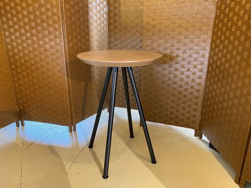 PLUS サイドテーブル 丸テーブル 茶×黒 リビング家具 中古品