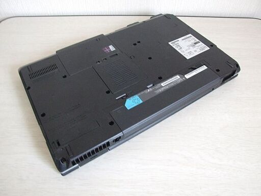 高速SSD12GB搭載 第三世代 Core i5-3320M LIFEBOOK E742/F（1600×900