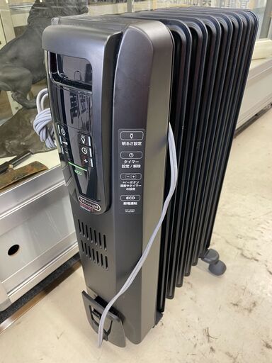 デロンギオイルヒーター　KDH410812-PB DeLonghi デジタルオイルヒーター KHD410812-PB