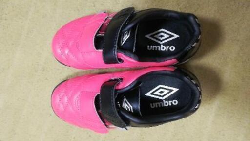 Umbro キッズスニーカー ピカチュウ 武蔵溝ノ口の家具の中古あげます 譲ります ジモティーで不用品の処分 Umbro キッズスニーカー ピカチュウ 武蔵溝ノ口の家具の中古あげます 譲ります ジモティーで不用品の処分