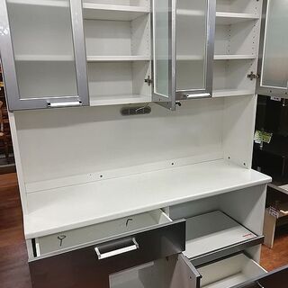 リサイクルストアスターズ城西店】美品でオシャレ！！ レンジボード 