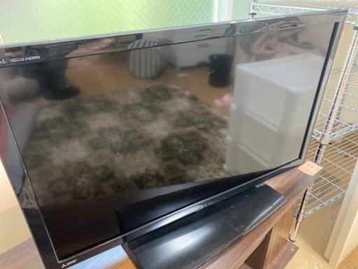 液晶カラーテレビ　三菱LCD-32LB7