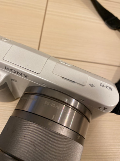 Sony ミラーレスカメラ　NEX-F3