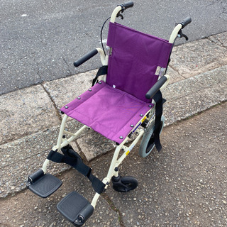 カワムラ　車椅子