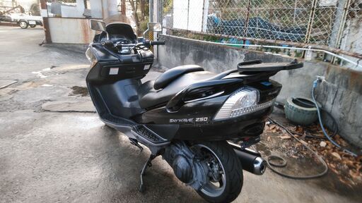 スズキスカイウェイブ250S　CJ43A　黒　未整備エンジン始動のみ確認　多忙の為格安放出 スズキスカイウェイブ250S CJ43A 黒 未整備エンジン始動のみ確認 多忙