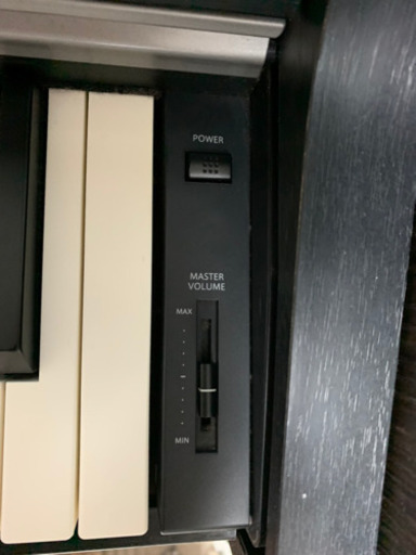 電子ピアノ＆椅子のセット！値下げ！早い者勝ち！近くならお届けに行き