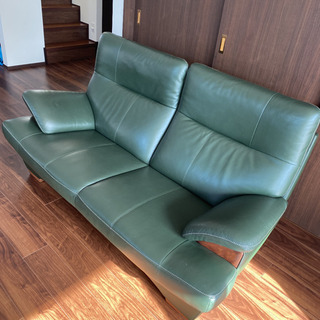 カリモク　2.5人掛けソファー