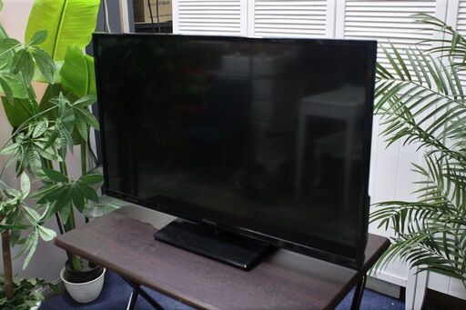 R2575) Panasonic 中古パナソニック TH-32E300 32V型 ビエラ 地上/BS110度CS デジタルハイビジョン液晶テレビ 2017年製! テレビ 店頭取引大歓迎♪