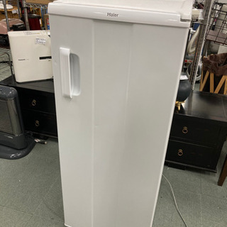 【1/20 確約済み】【買いだめ出来るよ‼️】電気冷凍庫 Haier JF-NUF136A 2012年製の画像