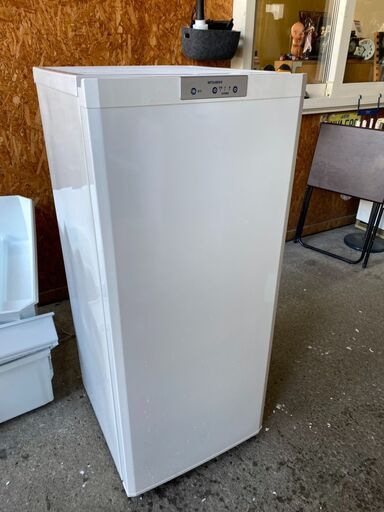 F1802　三菱　冷凍庫　フリーザー　２０１０年１２１L