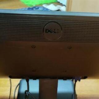 DELLデスクトップパソコン Vostro 3800 + 19インチディスプレイ 中古品 - 売ります・あげます