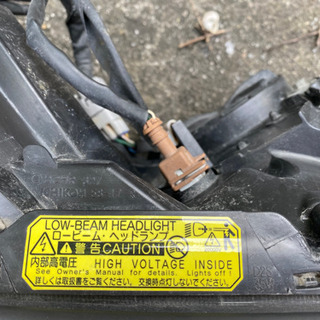 アルファード　ヘッドライト　右