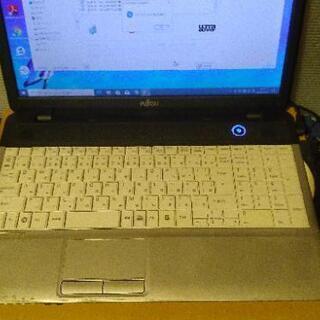 ♡ライフブックー５♡動作良好　中古ノートパソコン♡ i３-2330M／４GB／250GB ／Win10　MSオフィス付 ♡ライフブックー5♡動作良好 中古ノートパソコン♡ i3-2330M／4GB