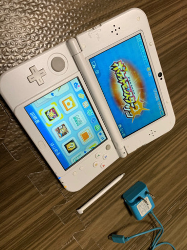 Newニンテンドー3DS LLと　ポケモン　ポケットモンスターサン