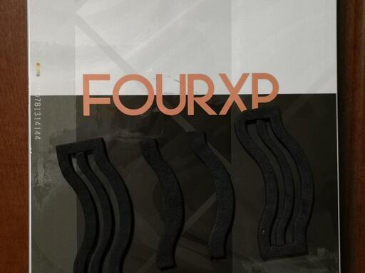 スノーボードYONEX FOURXP 144 （乗ったの2回だけ） 【公式通販】