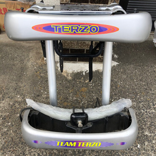 TERZO 背面タイヤ用スキー・スノーボードキャリアJA45 (...