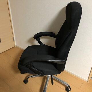 オットマン付き椅子