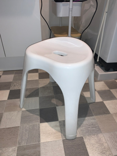Ikea バスチェア 脚長 Takumi 姪浜の家庭用品 バス用品 の中古あげます 譲ります ジモティーで不用品の処分