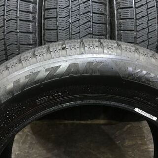 BS BLIZZAK VRX2 185/60R15 15インチ スタッドレス 4本 2018～19年製 バリ溝 シエンタ グレイス フィット スイフト等　(TE465) クレジットカード QR決済可能