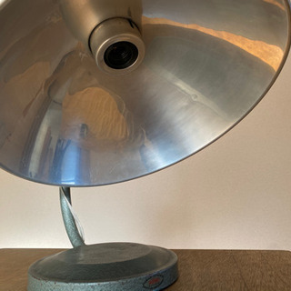 BAUMANNデスクランプ