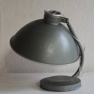 BAUMANNデスクランプ