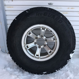 【最終値下げ】スタッドレスタイヤ 285/75/16