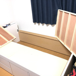 セミダブル  収納付き　ベッド　フレームのみ - 家具