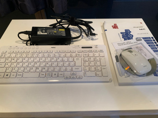 テレビチューナー付き一体型デスクトップPC FMVFXC38 デスクトップpc