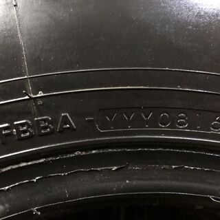 YOKOHAMA LT151R 215/85R16 120/118L LT 12PR 16インチ トラックタイヤ 夏タイヤ 4本 2016年製 バリ溝 (TD458) クレジットカード QR決済可能