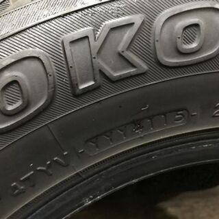 YOKOHAMA GEOLANDAR i/T-S 215/70R16 16インチ スタッドレス 4本 2015年製 バリ溝 デリカD:5 クルーガー RAV4等　(VTJ282) クレジットカード QR決済可能