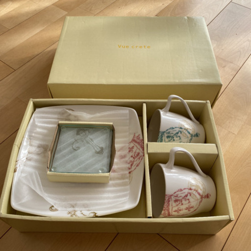【新品未使用】食器　トレー付ペアマグ　コースター付